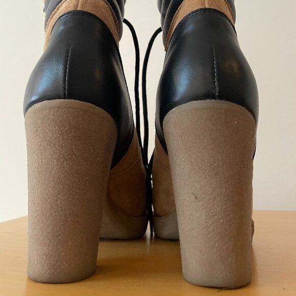 Carla G suede and leather ankle boot - Picture 2 of 9